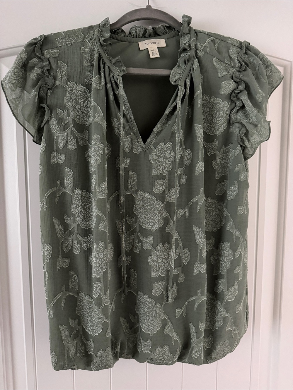 Green Floral Ruffle Sleeve Blouse